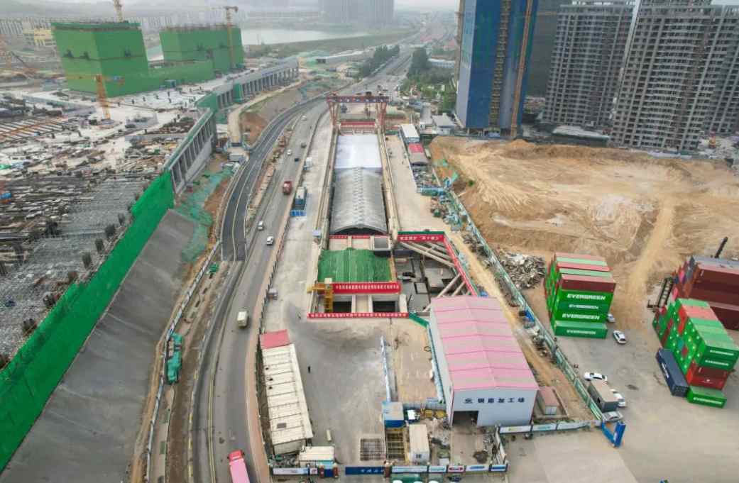 多省率先探索智慧工地技術,全面推進施工質效提升! 多省率先探索智慧工地技術,全面推進施工質效提升!